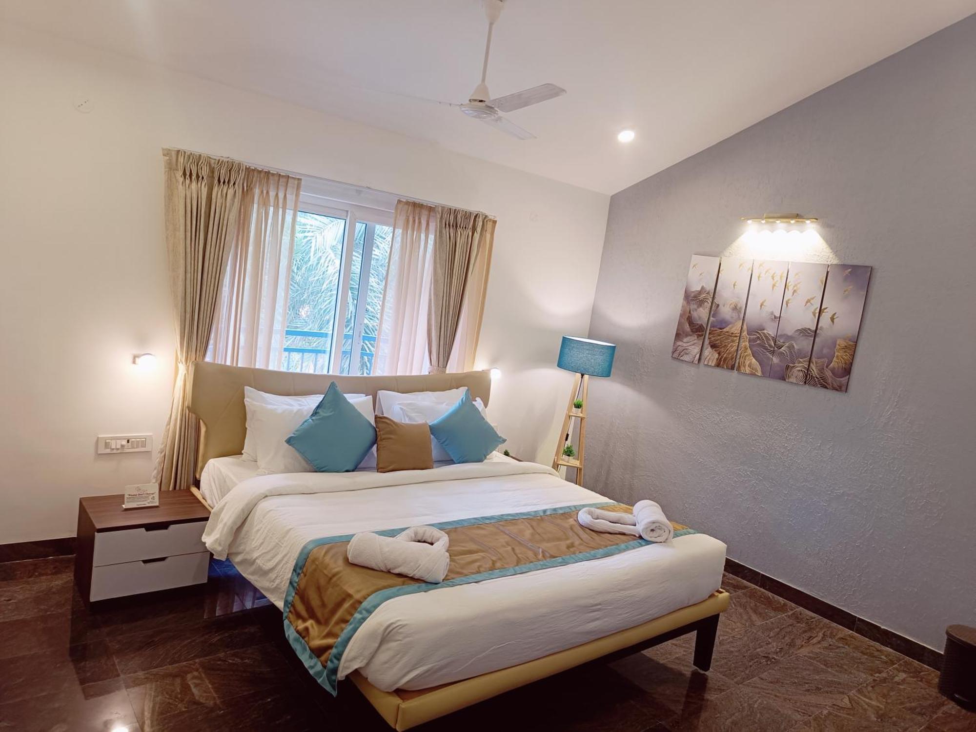 Bay Breeze Suites Csennai Kültér fotó